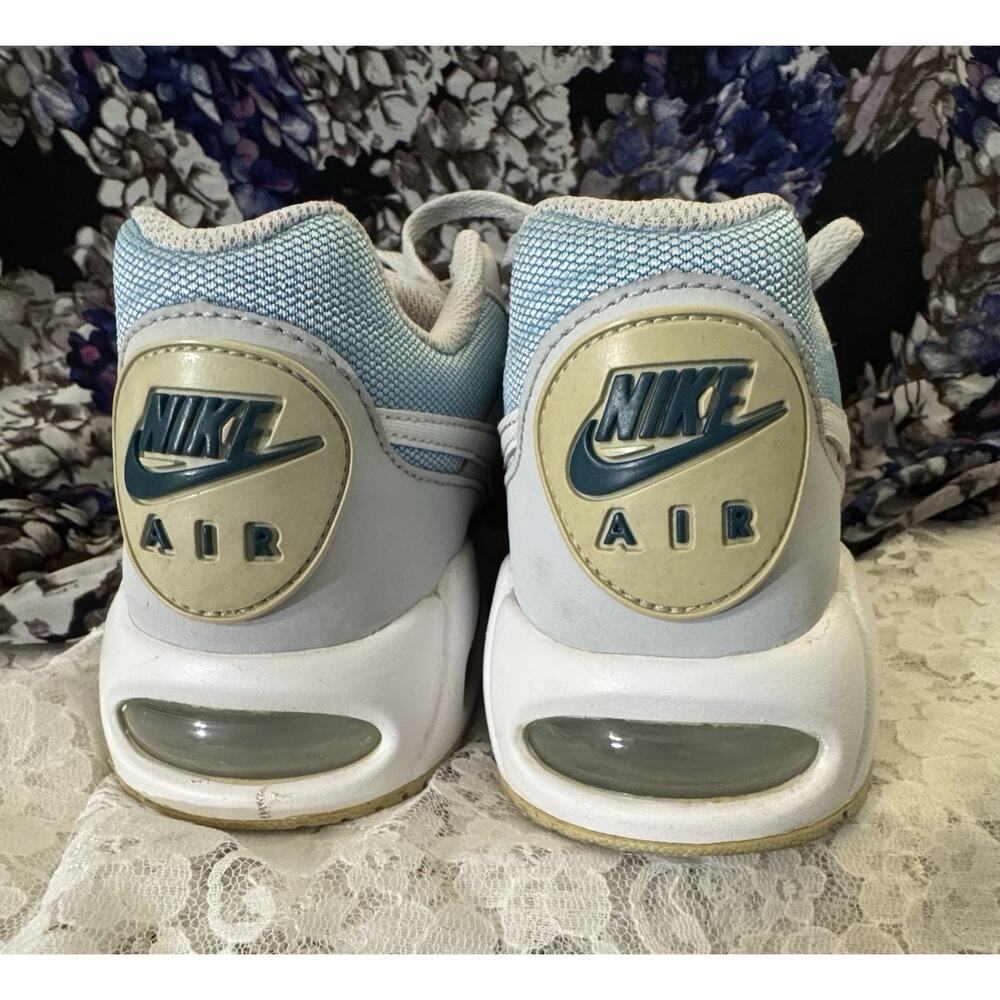 Size 8 - Nike Air Max IVO Pure Platinum White blue sneaker running shoe - Picture 7 of 9